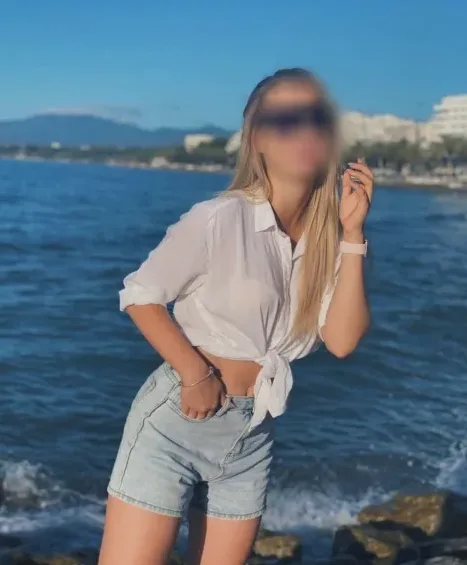 Aleyna, 36