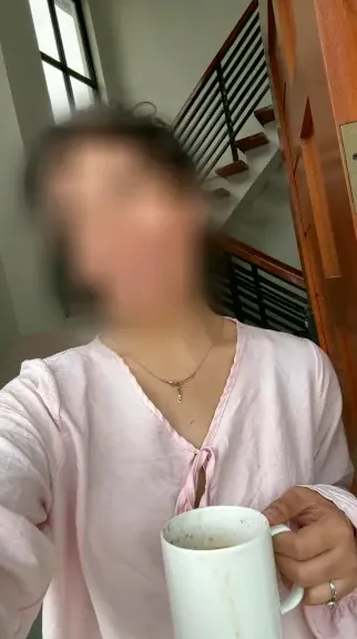 Carina, 30