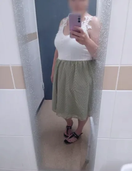 Carina, 38
