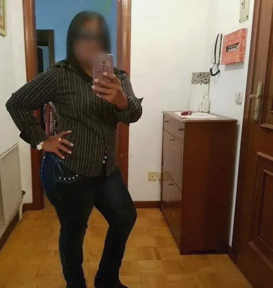 Isabell, 39