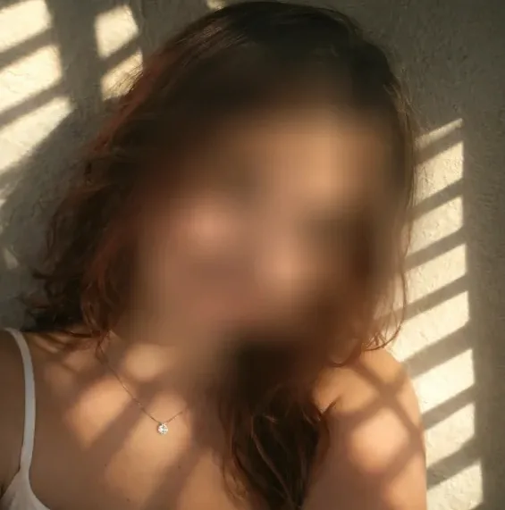Marina, 23