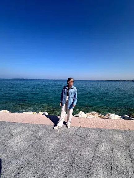 Miriam, 29