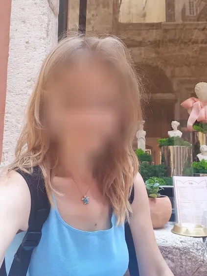 Özlem, 39