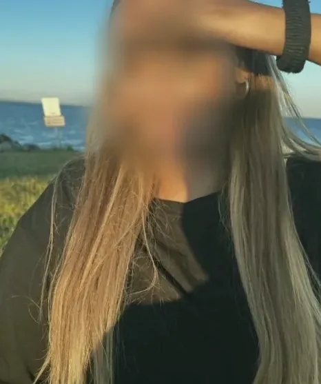 Sina, 20